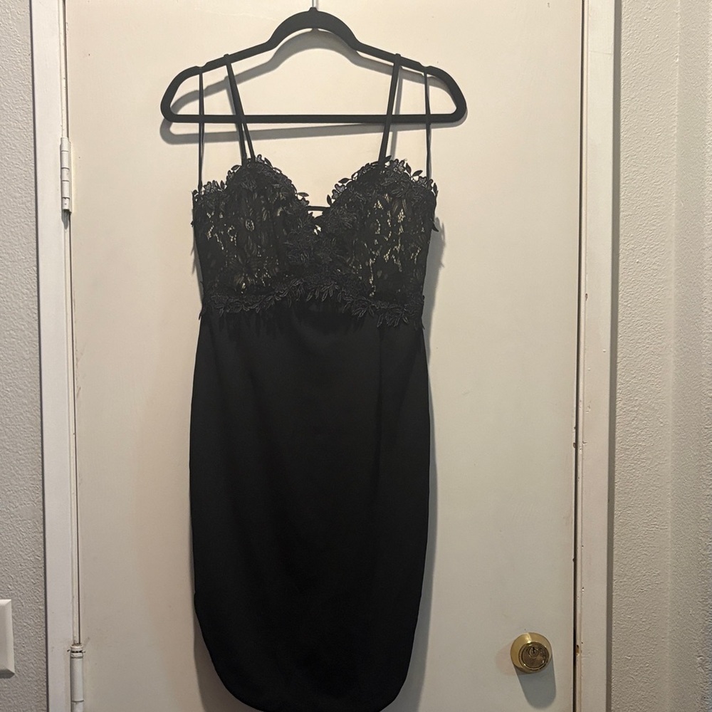 Source Unknown Black Lace Bodice Midi Dress